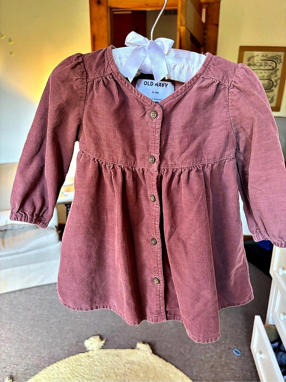 Old Navy baby Corduroy Dress in mauve 12-18M